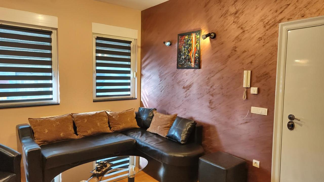 Apartment Stefana Belgrad Exteriör bild