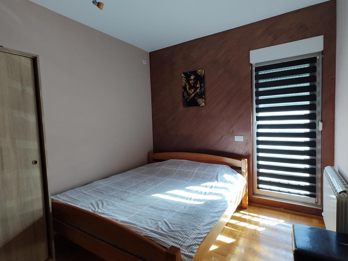 Apartment Stefana Belgrad Exteriör bild