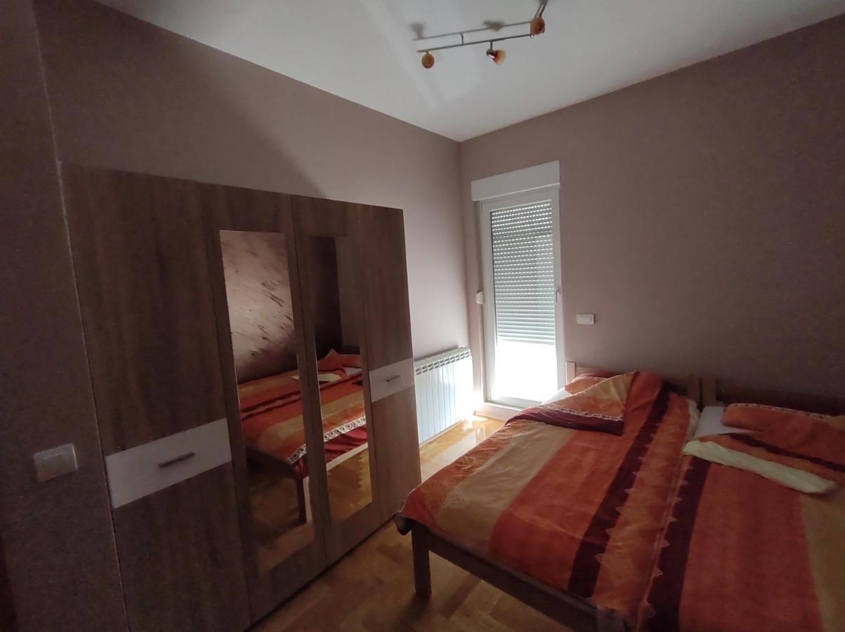 Apartment Stefana Belgrad Exteriör bild